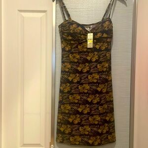 Tommy Bahama sundress size MEDIUM